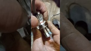 правильная установка цоколя лед лампы H4 (часть1)