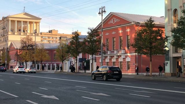 [4K] ?? Moscow City Center Autumn Walk ? 1st Tverskaya-Yamskaya and Tverskaya Streets | Oct 2021 смотреть онлайн