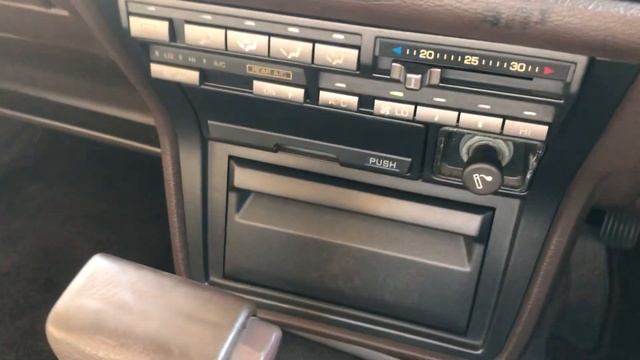 1989 TOYOTA CROWN HT 2000 Royal Saloon Twincam 24 Super Charger (´･ω･`)∩ смотреть онлайн