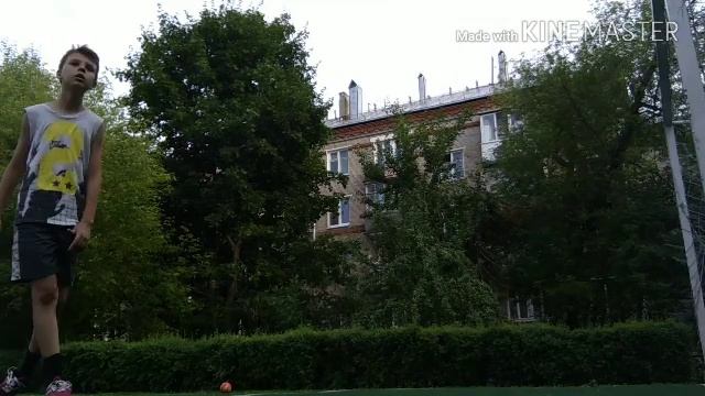 Уроки, как стоять на воротах! смотреть онлайн