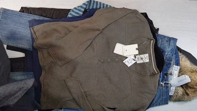 F2 04005 Mix Tom Tailor a/w (М/Ж микс) №3 11,65 кг 30,50€ за кг 27 шт смотреть онлайн