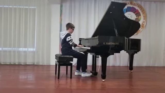 ДШИ Гулькевичи, Корниенко Михей, 6 класс ДПОП,13 лет, А Билаш "Размышление" смотреть онлайн