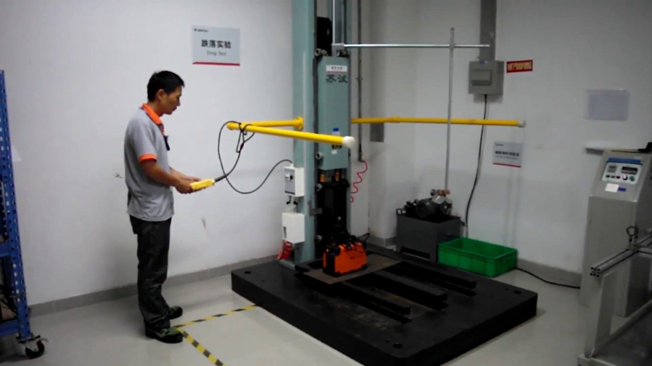 Тест на прочность при падении оборудования серии REAL смотреть онлайн