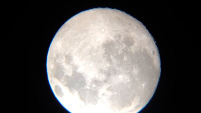 The Moon (Earth's Moon) through Elliot's Telescope (AstroMaster 130 EQ) смотреть онлайн