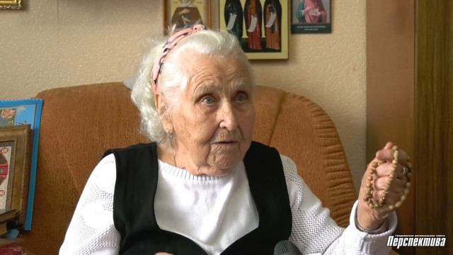 От машиниста турбины до целительницы. За что любят 93-летнюю Анну Сахненко из Вертелишек? смотреть онлайн