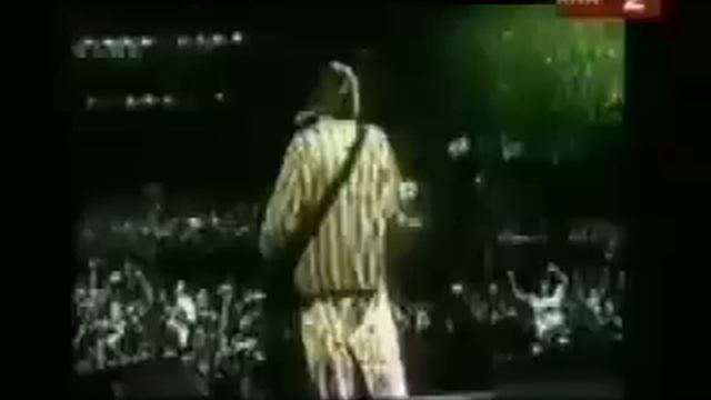 Nirvana - Lounge Act (Music Video) смотреть онлайн