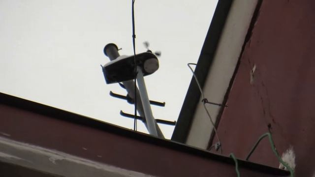 Davis Vantage Vue ISS Wind storm смотреть онлайн