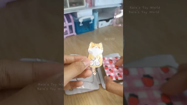 DIY Strawberry Jam squishy book ?? | Kaia's Toy World | cr: @PinkchuDIY смотреть онлайн