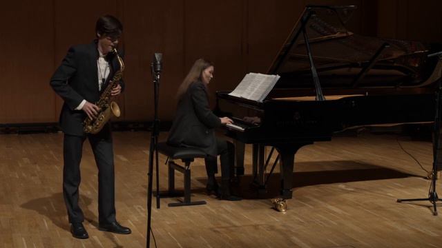 Й.С.БАХ Соната №1 для флейты, клавира h-moll смотреть онлайн