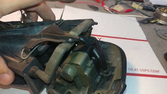 Mercedes W140 mirrors not working? Blowing fuses? Here is why. смотреть онлайн