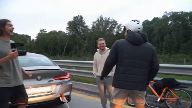 СМЕШНЫЕ МОМЕНТЫ! КТО ДАЛЬШЕ ОТДАЛИТСЯ ОТ МОСКВЫ ЗА 10 ЧАСОВ? [ЛИТВИН и БУСТЕР] смотреть онлайн