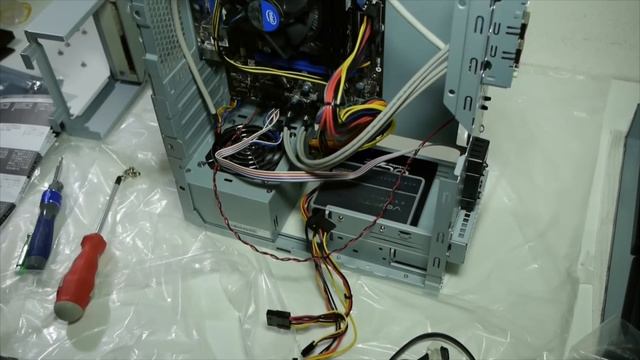 In Win BK623 Haswell SFF Build Timelapse