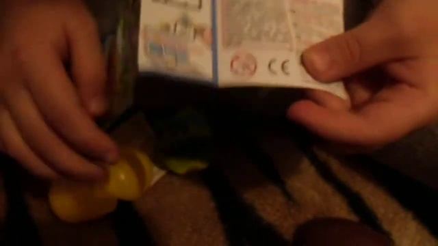 Шоколадное яйцо "Kinder сюрприз" Пираты смотреть онлайн