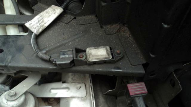 2003 Volvo XC90 D5 Turbo Intercooler Replacement смотреть онлайн