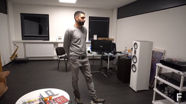 Hinter den Kulissen am Fidelity "flexible Friday" bei Fidelity! - HiFi Fachgeschäft bei Hamburg смотреть онлайн