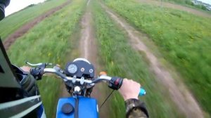 мотоцикл восход 3м покатушка по полю.
