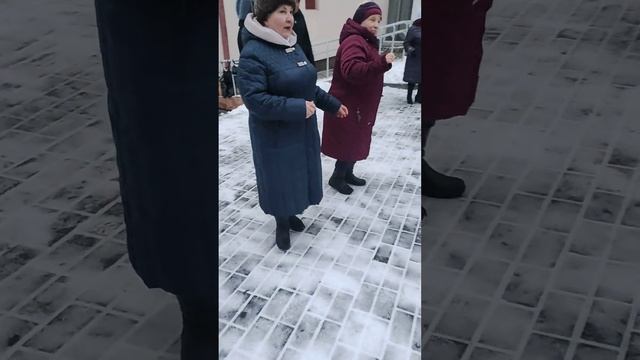 Ягода-малинка.......04.02.23 Гомель парк Луначарского ? смотреть онлайн