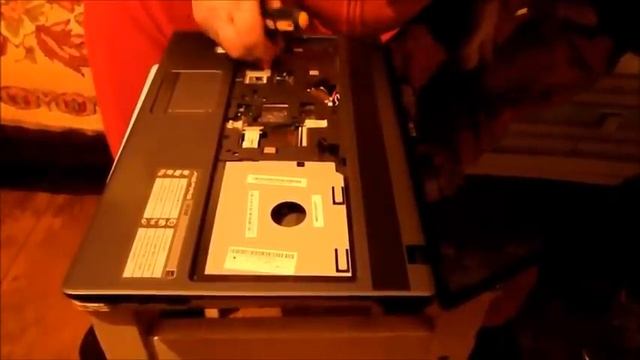 Сборка ноутбука Acer 5733Z смотреть онлайн