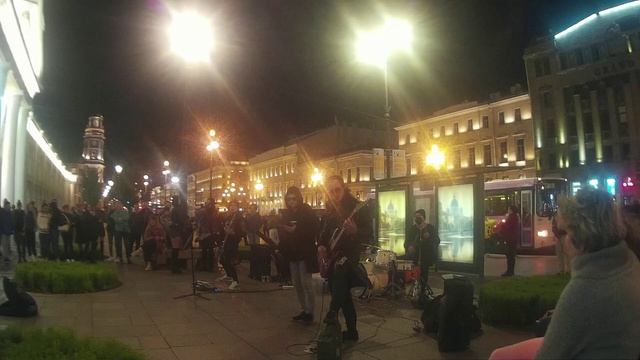 Уличные музыканты 14/09/2019 Санкт-Петербург, Невский проспект. Гостиный Двор. 7СОЗВЕЗДИЙ смотреть онлайн