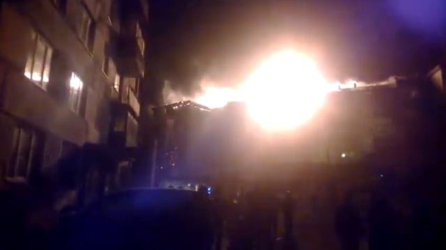 Холмск, Первомайск пожар 13.04.2017 смотреть онлайн