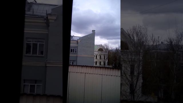 Я в гостинице Московской а рядом церковь смотреть онлайн