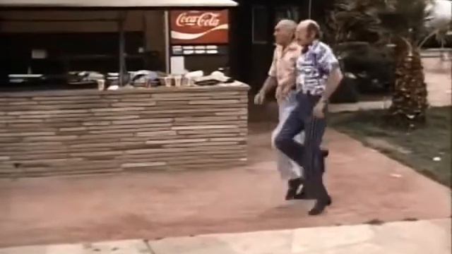 Blazing Stewardesses: The Ritz Brothers Dance смотреть онлайн