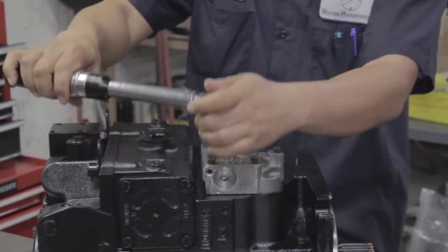 Danfoss 90 Series Hydraulic Pump | Riverside Hydraulic Pump Sales & Service смотреть онлайн