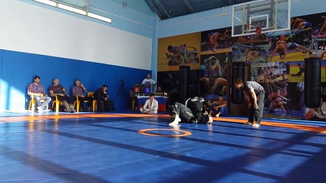 Власов Роман - Мачухаев Абдурахман 1/8 а.в.к. королевский турнир белых поясов 27.08.16 Зеленоград смотреть онлайн