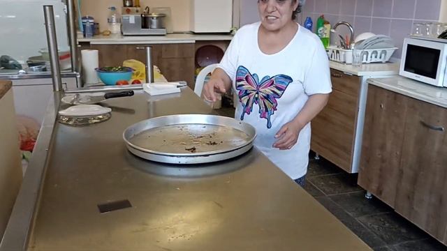 ДЕРЕВЕНСКАЯ ТУРЕЦКАЯ ВЫПЕЧКА/ ПАХЛАВА, БУРЕК, ГЁЗЛЕМЕ/ ТУРЕЦКАЯ КУХНЯ смотреть онлайн