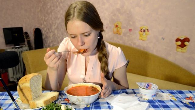 АСМР|ASMR  - Готовлю и кушаю борщ^^. Cooking And Eating Of Borsch