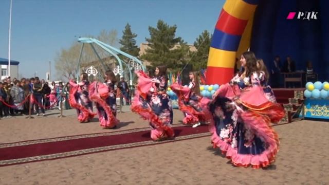 1 Мая День единства народа Казахстана 2017 смотреть онлайн