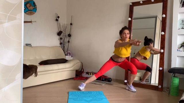 Yana Smith тренировка на карантине для сжигания жира. смотреть онлайн