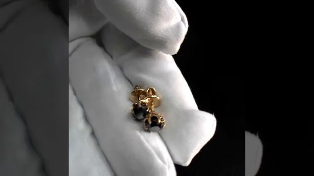 Женские серьги пусеты с двумя чёрными бриллиантами 0,8ct из красного золота на винтовом замке. Вес смотреть онлайн