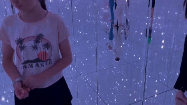 teamLab Borderless - музей будущего в Токио. смотреть онлайн