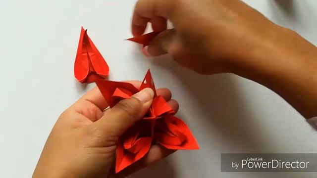 ORIGAMI TUTORIAL FIORETHIA смотреть онлайн