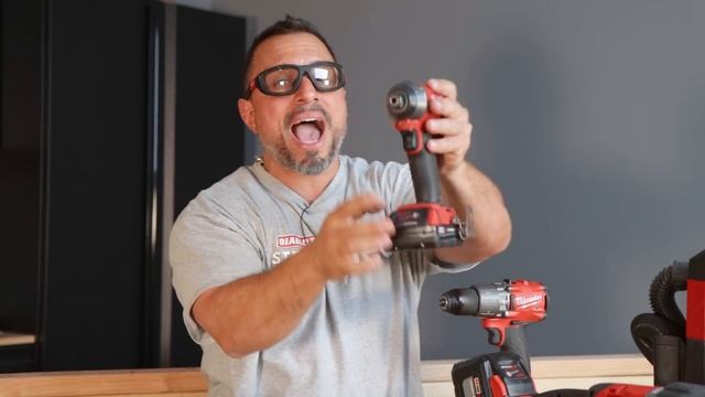 Your BUYING and USING Milwaukee M18 Batteries ALL WRONG! (stop doing this) смотреть онлайн