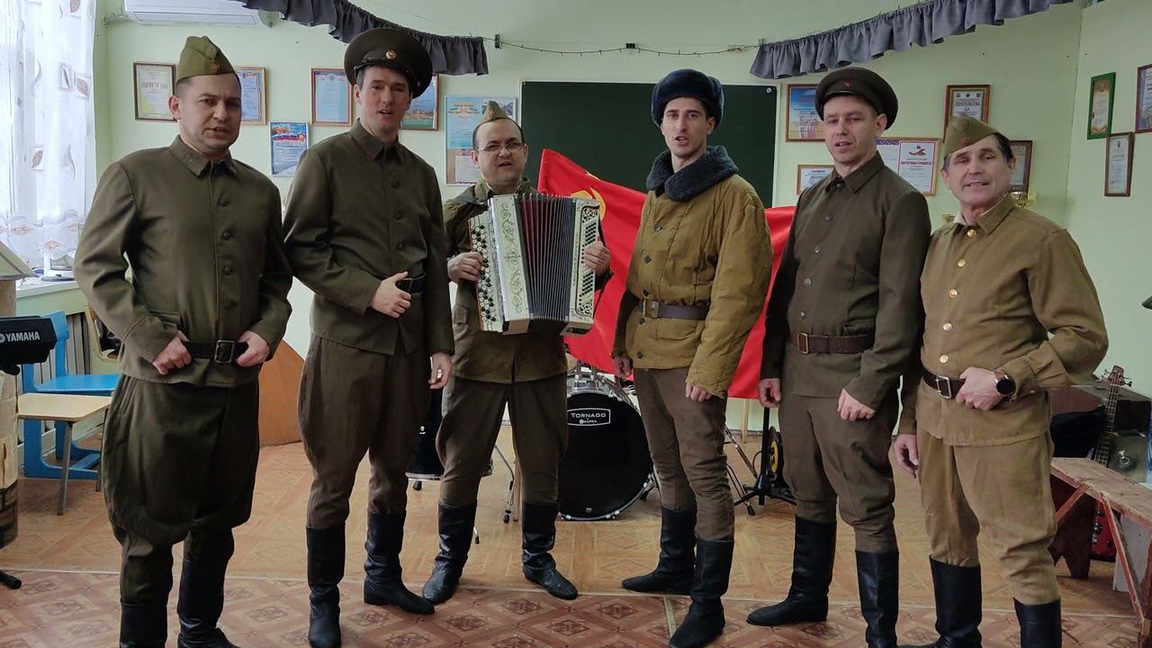 С 79-летием Победы в Сталинградской битве! смотреть онлайн