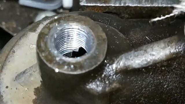 Passat B3 датчик давления масла нет резьбы восстанавливаем смотреть онлайн