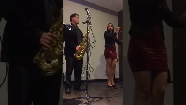 Cover Amigos simplemente amigos смотреть онлайн