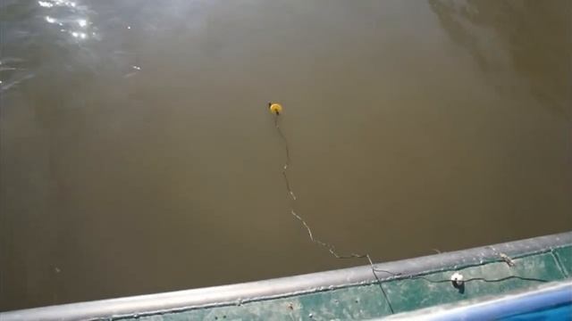 Портативный эхолот Lucky FF1108-1. смотреть онлайн