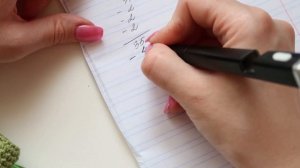 Вяжем одежду для мишки. Комбинезон крючком мастер-класс