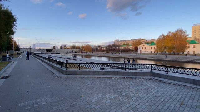 Плотинка: сердце Екатеринбурга смотреть онлайн