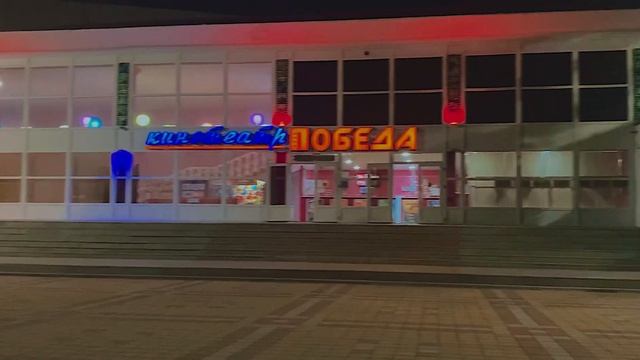 Vlog: Курганинск // купаемся на карьере, сбежали ночью из дома, первый арбуз смотреть онлайн