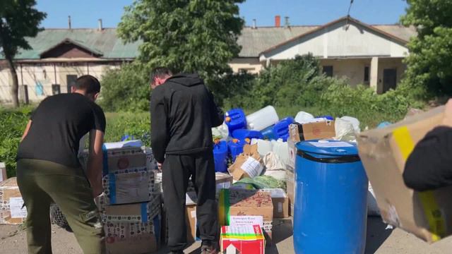 «Гуманитарная помощь для бойцов в Макеевке» смотреть онлайн