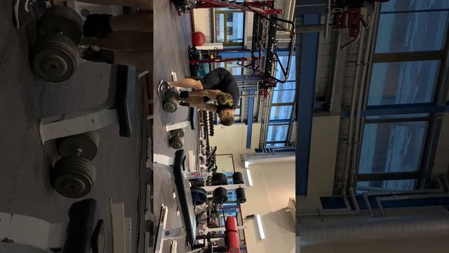 Челлендж «Жим гантелей + Подтягивания». 240 Фунтов ? смотреть онлайн