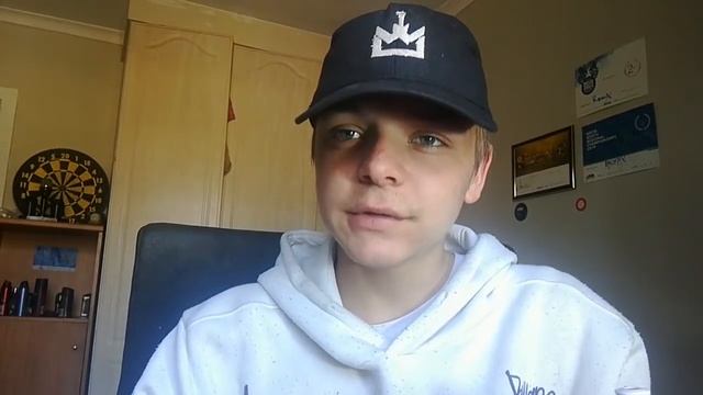 Pro Beatboxer answers questions about beatboxing! смотреть онлайн