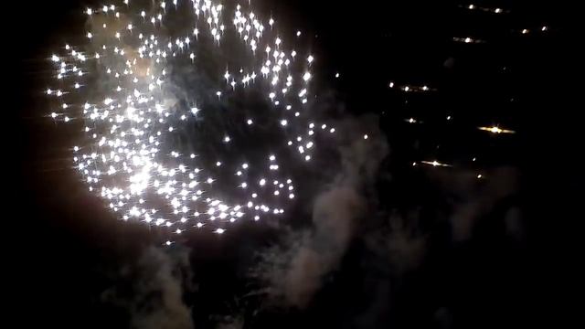 Салют в честь 850 лет Великие Луки. смотреть онлайн