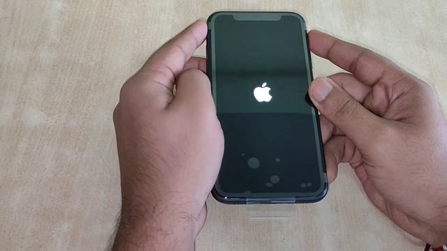 Apple iPhone 11 (128 GB) - Black смотреть онлайн