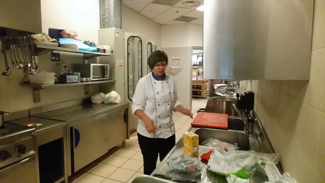 еще один жаркий день позади смотреть онлайн