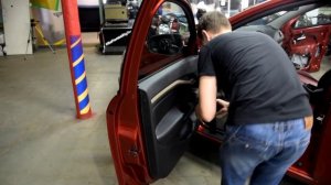 Как снять дверные карты на Lada Vesta (шумоизоляция часть 1)